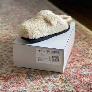 NWT • Birkenstock Papillio Boston Big Buckle • Teddy Eggshell • Size 39